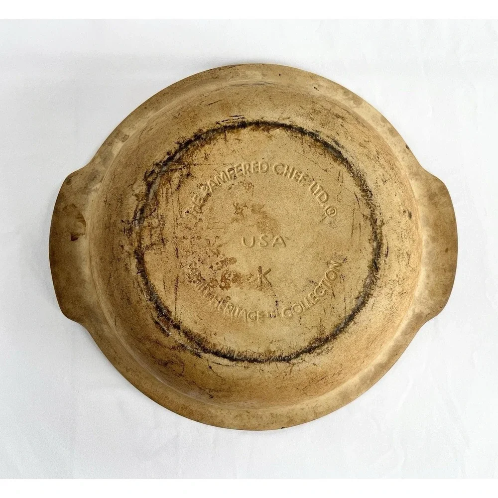 VTG Pampered Chef Family Heritage Stoneware 12